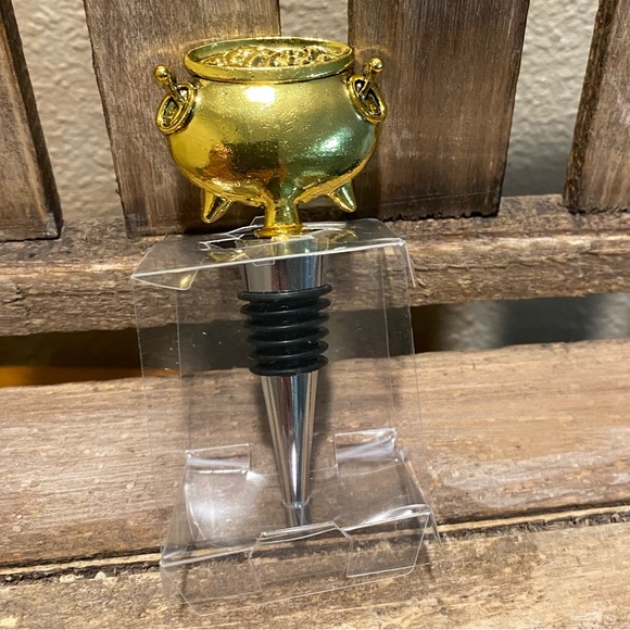 Halloween Witches Cauldron Wine Bottle Stopper, Cauldron Wine Bottle Stopper - Picture 14 of 16